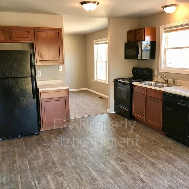 Building Photo - 5412 Pommel Ct