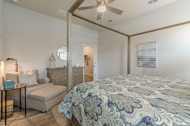 Building Photo - 138 Harborside Dr