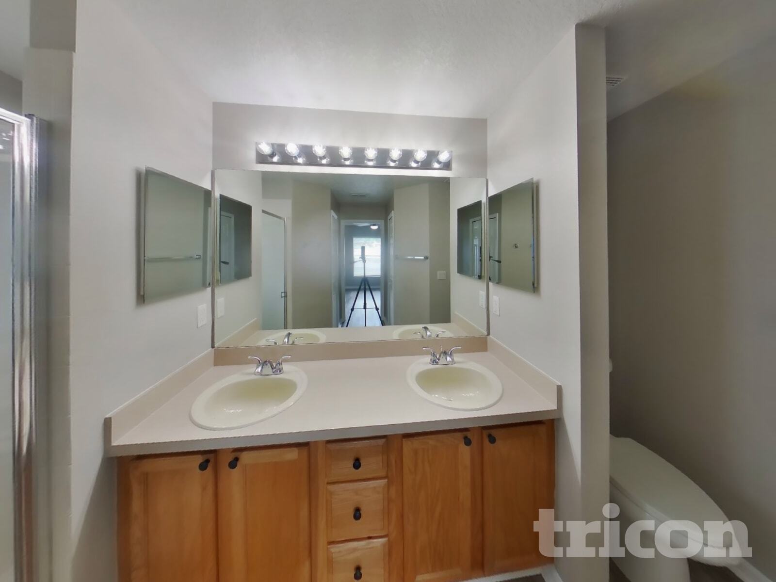 Building Photo - 13001 Fish Cove Dr
