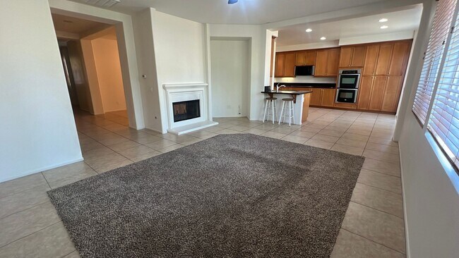 Building Photo - (APPLICATION PENDING) West Lancaster Singl...