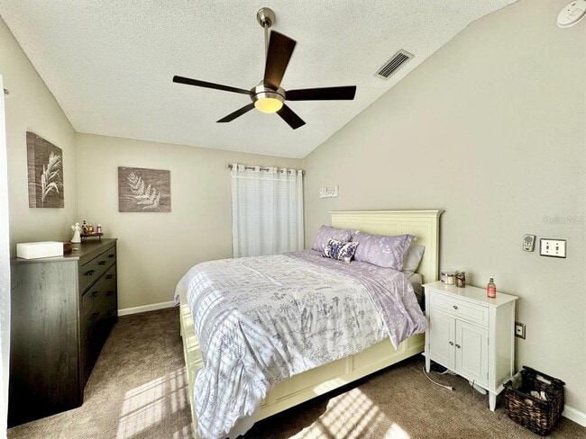 Building Photo - 2879 Thaxton Dr