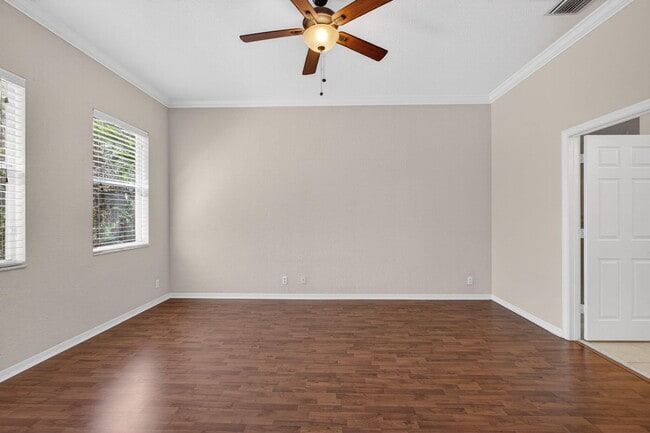 Building Photo - 4991 Bonsai Cir