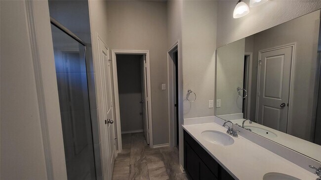 Building Photo - 20226 Rainflower Bay Ln