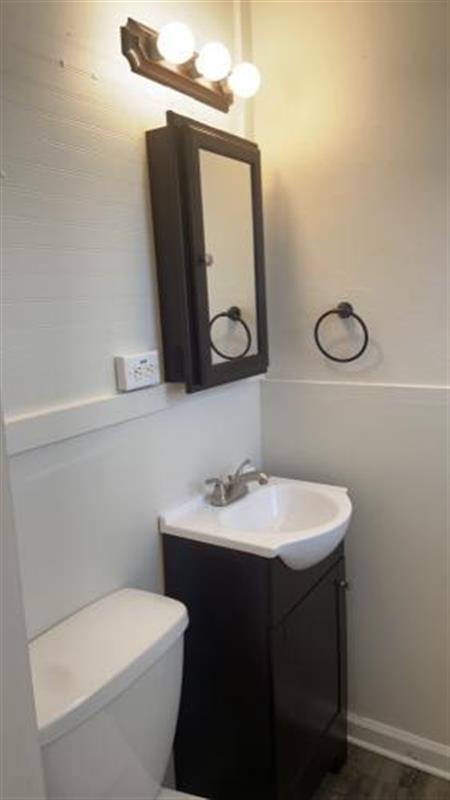 Building Photo - AFFORDABLE AND COMFORTABLE