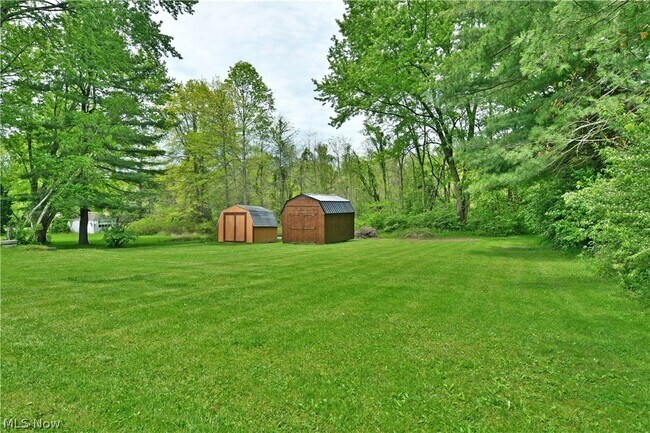 Building Photo - 2237 Cadwallader Sonk Rd