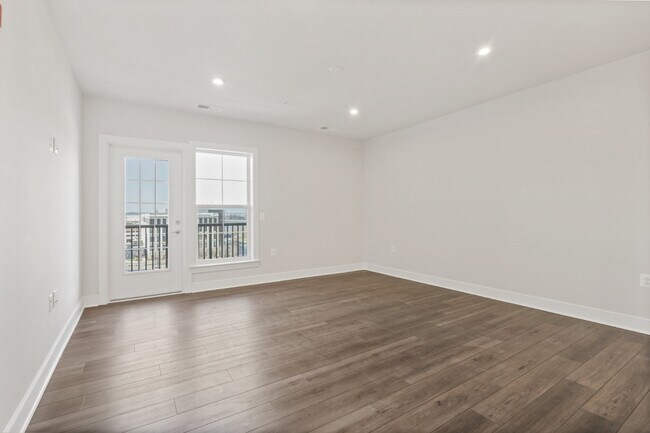 Building Photo - 100 St Ives Pl