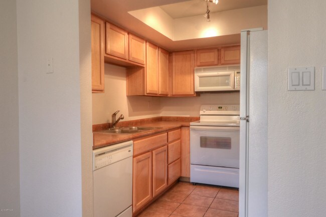 Building Photo - 8256 E Arabian Trail