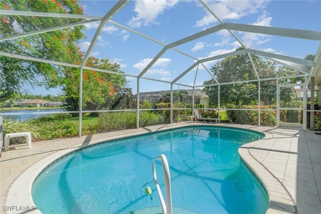 Building Photo - 4122 Olde Meadowbrook Ln