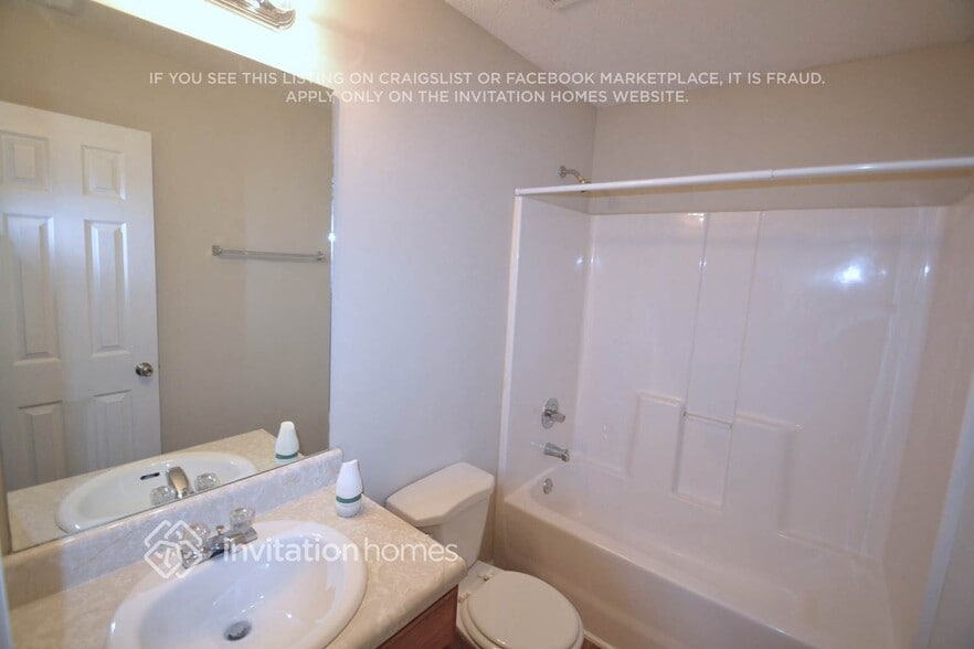 Building Photo - 4283 Arabian Way SW