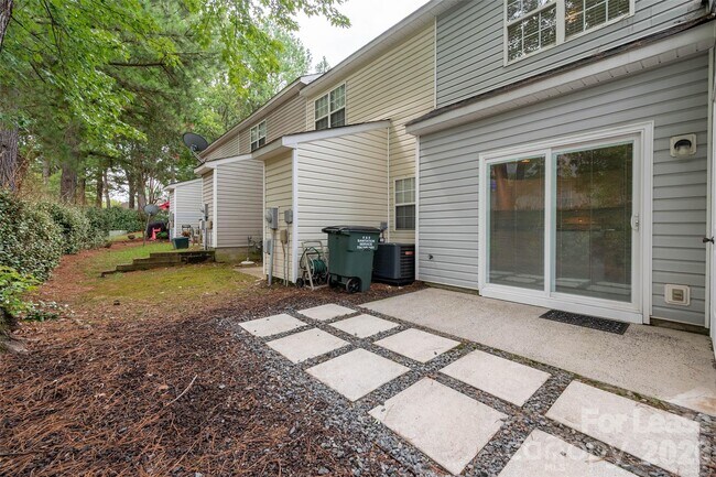 Building Photo - 1841 Birch Heights Ct