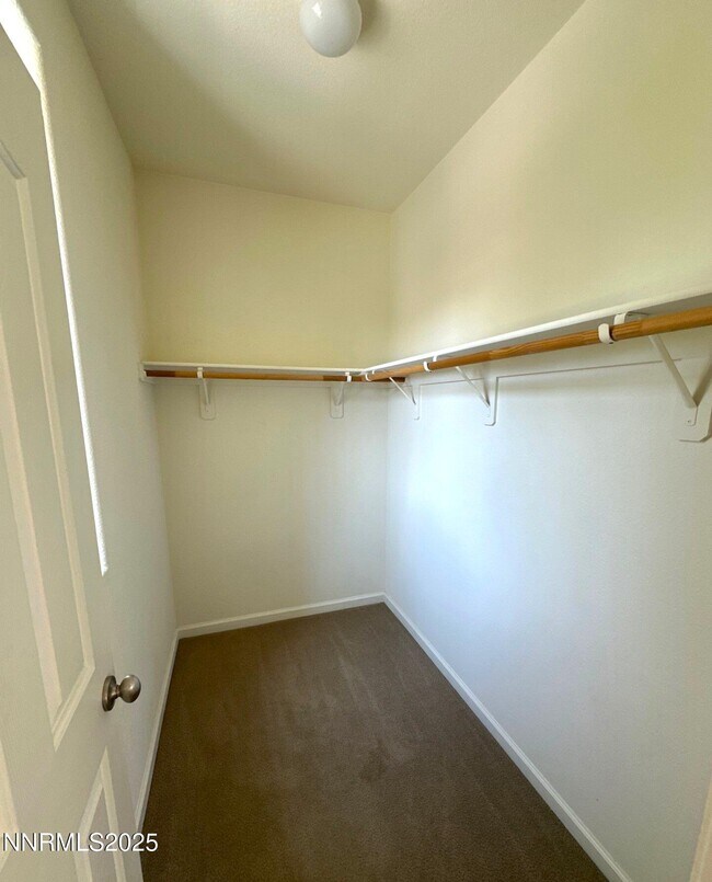 Building Photo - 545 Terracina Way