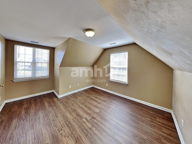 Building Photo - 1804 Lowell Ct