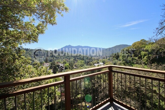 Building Photo - 4BD/2BA San Anselmo Home on a Cul-De-Sac!  Mount Tam Views!  Large Yard!   FOUNDATION