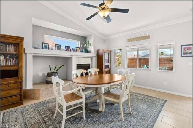 Building Photo - 1811 Puerto Way