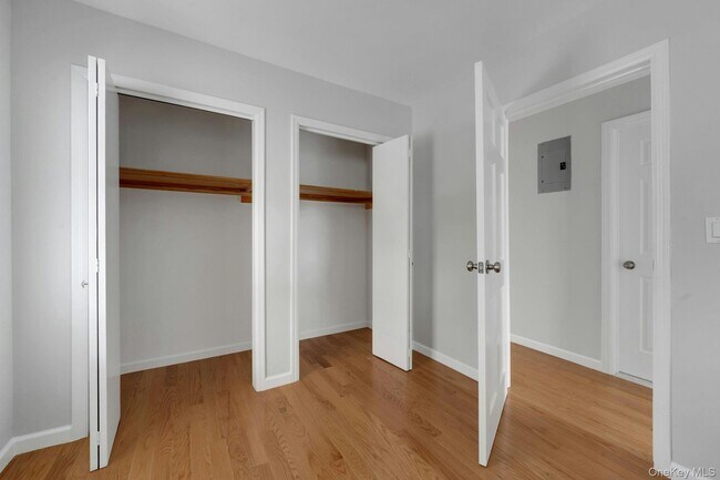 Building Photo - 53 Sterling Ave