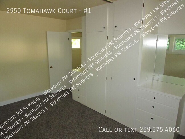Building Photo - 2950 Tomahawk Ct