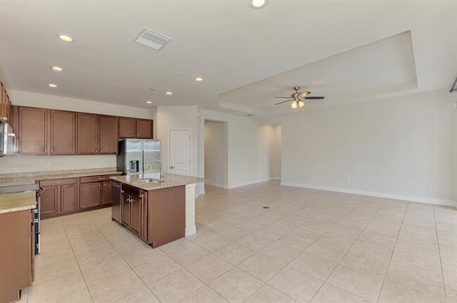 Building Photo - 4417 Conchfish Ln