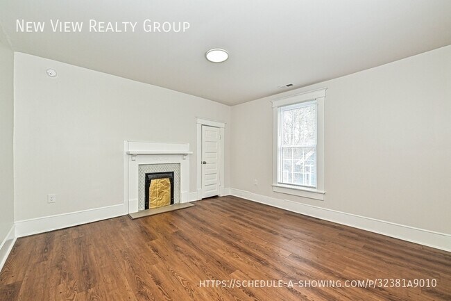 Building Photo - 1208 S Salisbury Ave