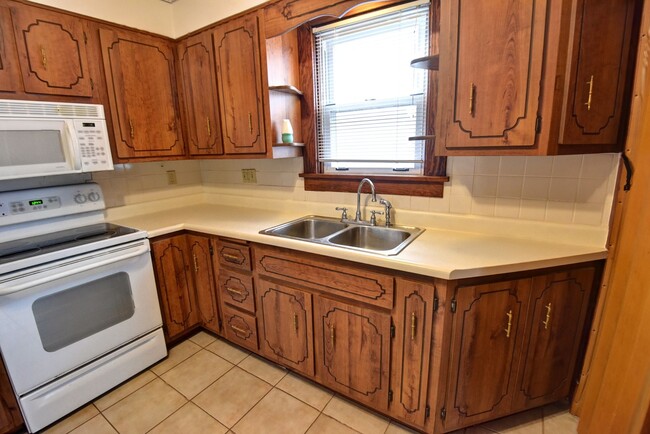 Building Photo - Single-Family Home for Rent in Greensburg, PA
