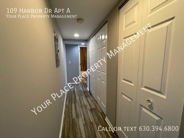 Building Photo - 109 Harbor Dr