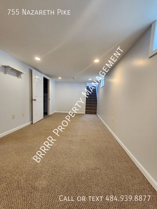 Building Photo - 755 Nazareth Pike