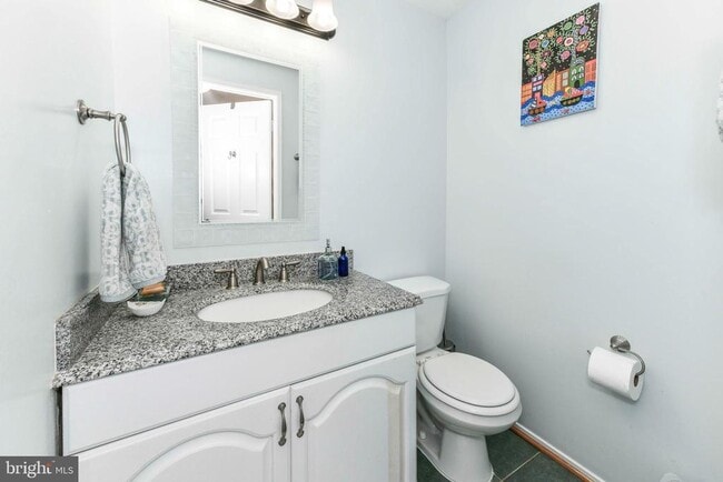 Building Photo - 261 Gundry Dr