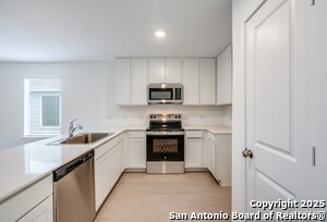 Building Photo - 3335 Gingham Pt