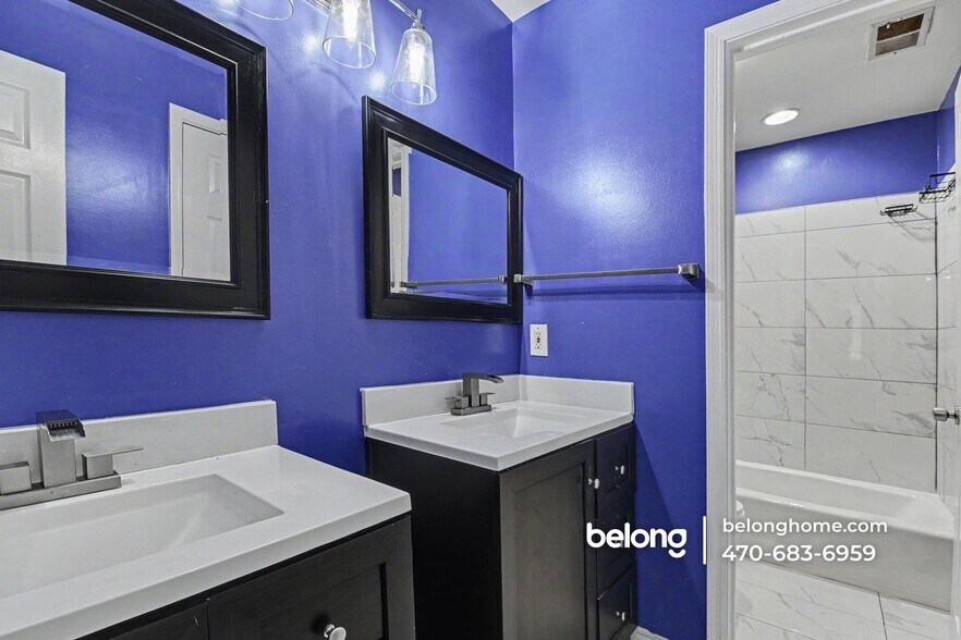 Building Photo - 988 Bridgegate Dr NE