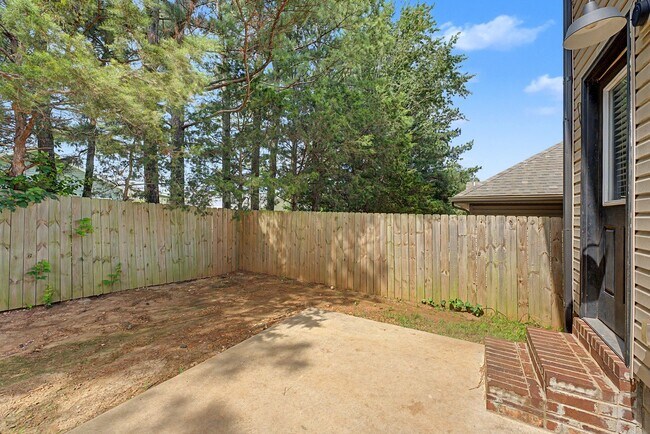 Building Photo - Awesome home with great location in Rogers
