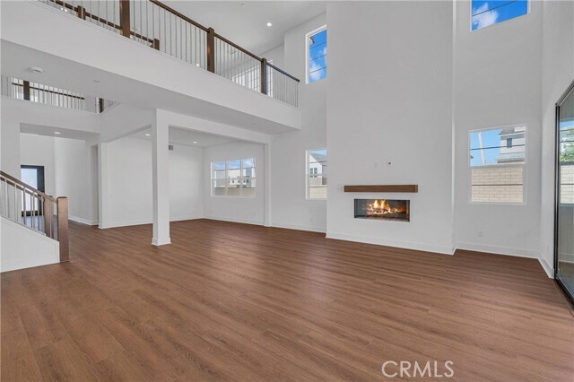 Building Photo - 27510 Elderberry Dr