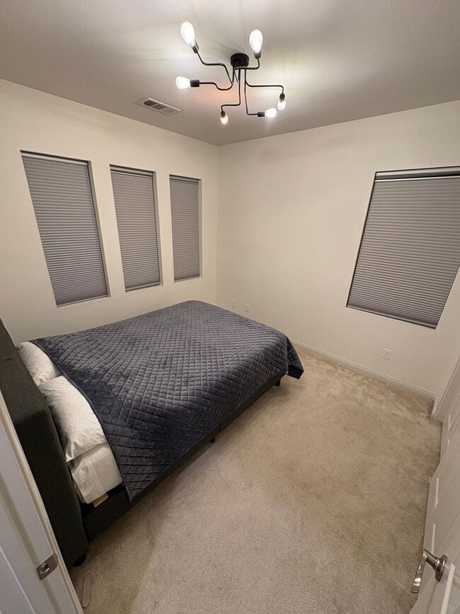 Building Photo - Imperial Beach Home Minutes from the beach