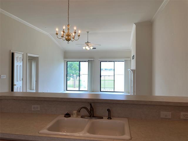 Building Photo - 1916 Signal Ridge Pl