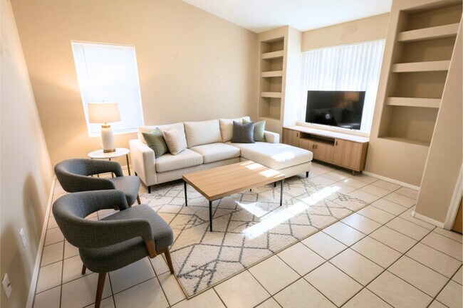 Building Photo - 10326 W Missouri Ave