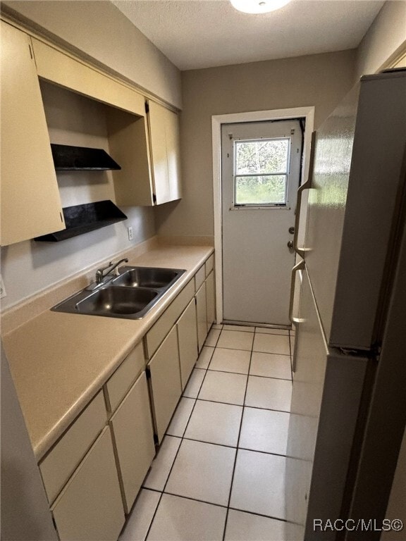 Building Photo - 2143 S Overview Dr