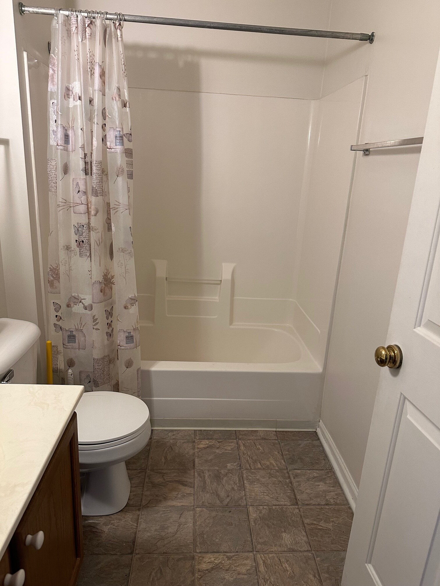 Building Photo - 15 S Shafer St