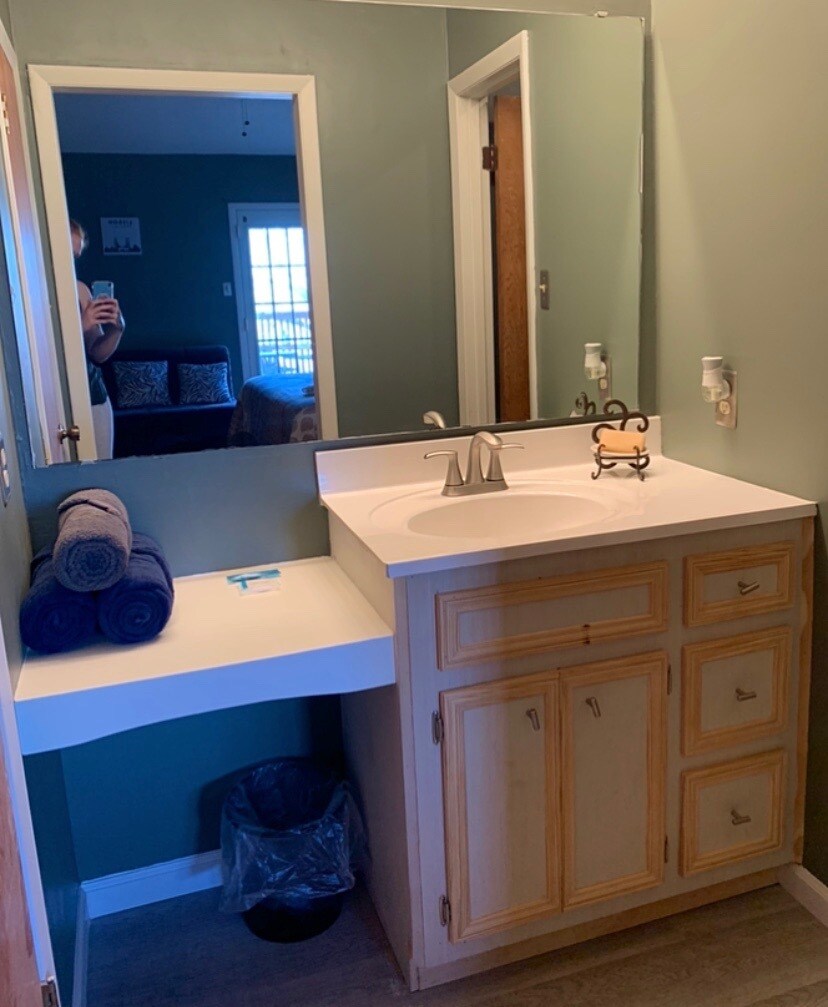 master bathroom sink - 8100 Red Willow Dr