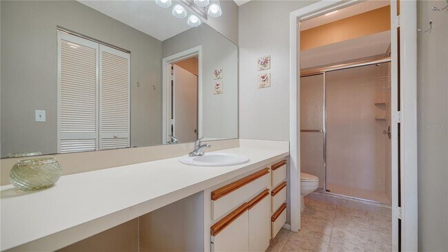 Building Photo - 5649 Summerside Ln