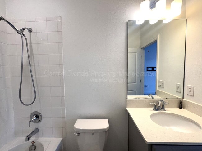 Building Photo - 1256 Payne Stewart Dr