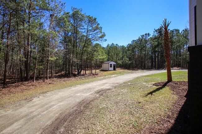 Building Photo - 1508 Mullis Rd