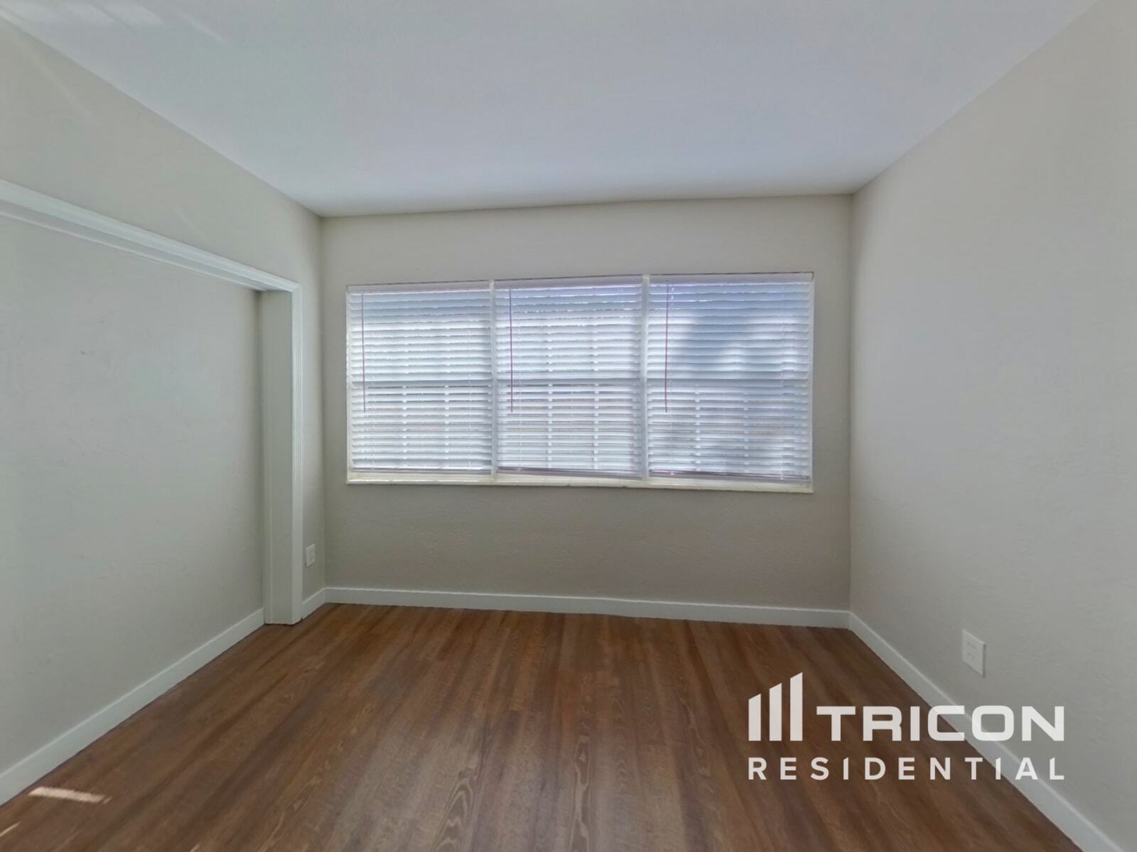 Building Photo - 2761 59th Ave N