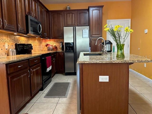 Building Photo - 1901 Mitchellbrook Ln