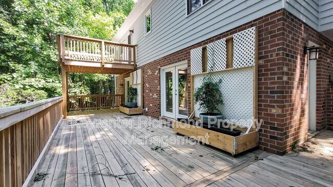 Building Photo - 14304 Ramblewood Dr