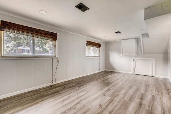 Building Photo - 4641 W Tufts Ave