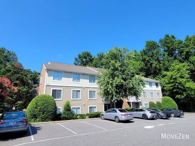 Building Photo - 9515 University Terrace Dr