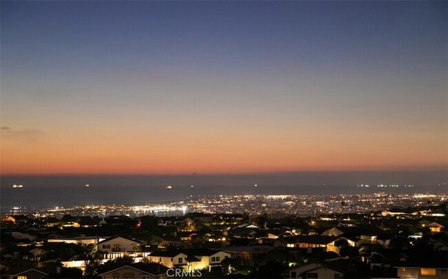 Building Photo - 1 Rim Ridge