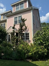 Building Photo - ***JUST REDUCED!!!*** - Marblehead Highlands Townhouse