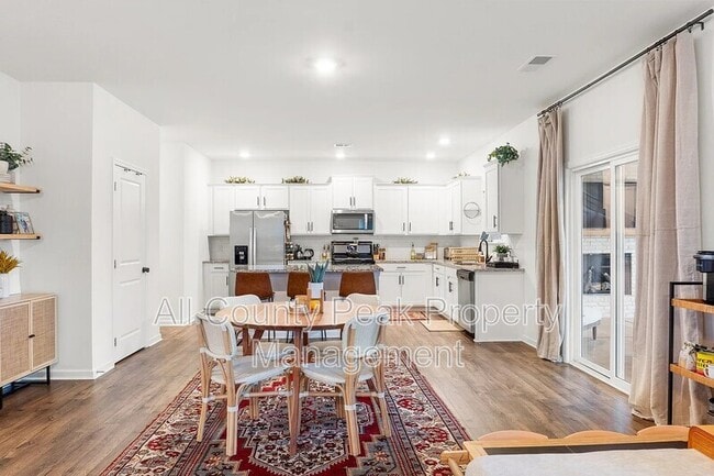 Building Photo - 6127 Prickly Lp