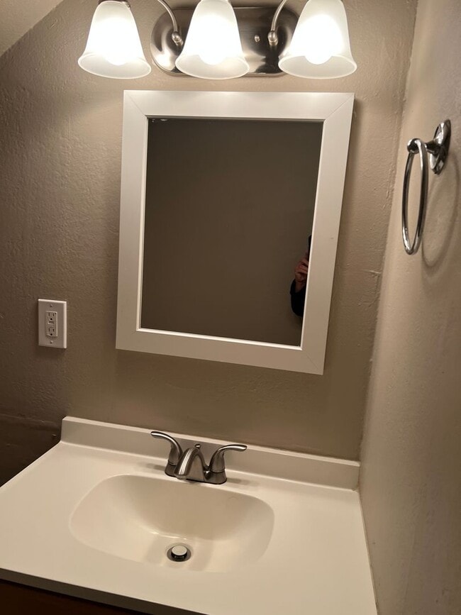 Building Photo - Coming Soon, Beautiful Rancho Cordova Cond...
