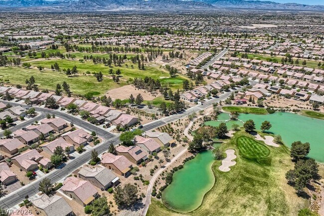 Building Photo - 2517 Willow Wren Dr