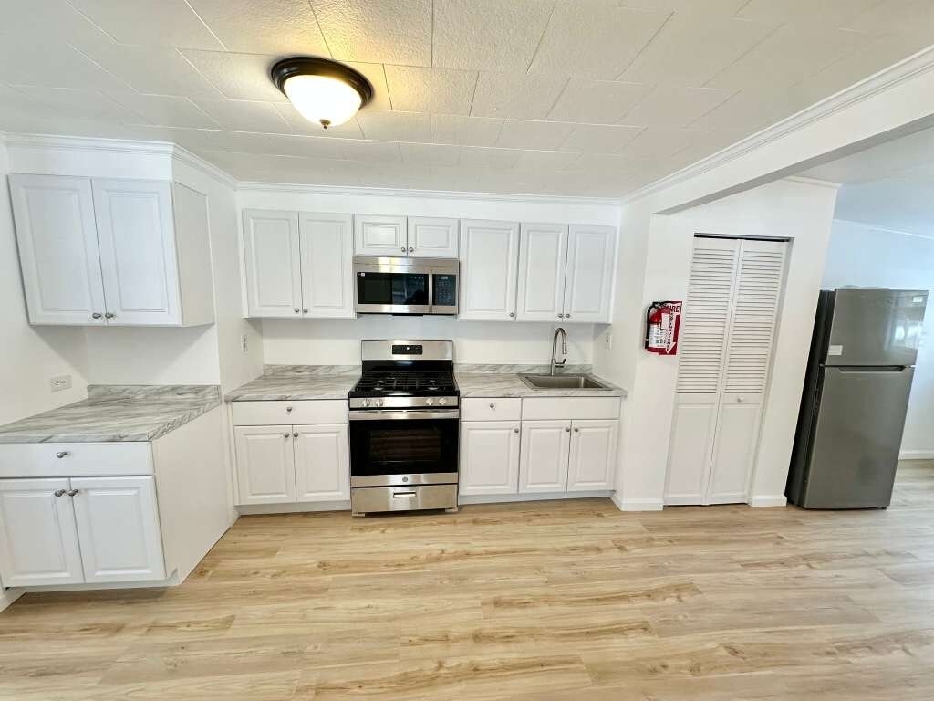 Building Photo - 114 Melini Ave